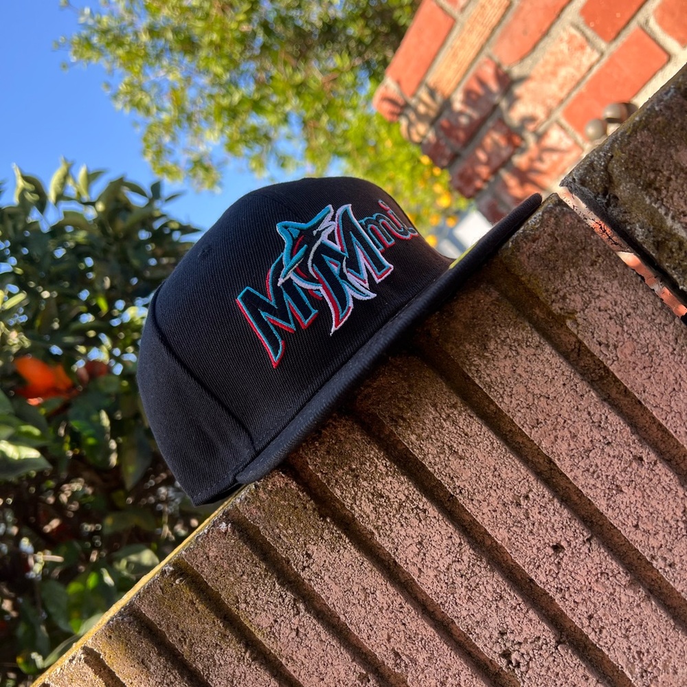 MIAMI MARLINS SNAPBACK HAT FLORIDA